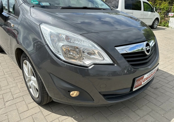 Opel Meriva cena 21900 przebieg: 114000, rok produkcji 2010 z Jędrzejów małe 704